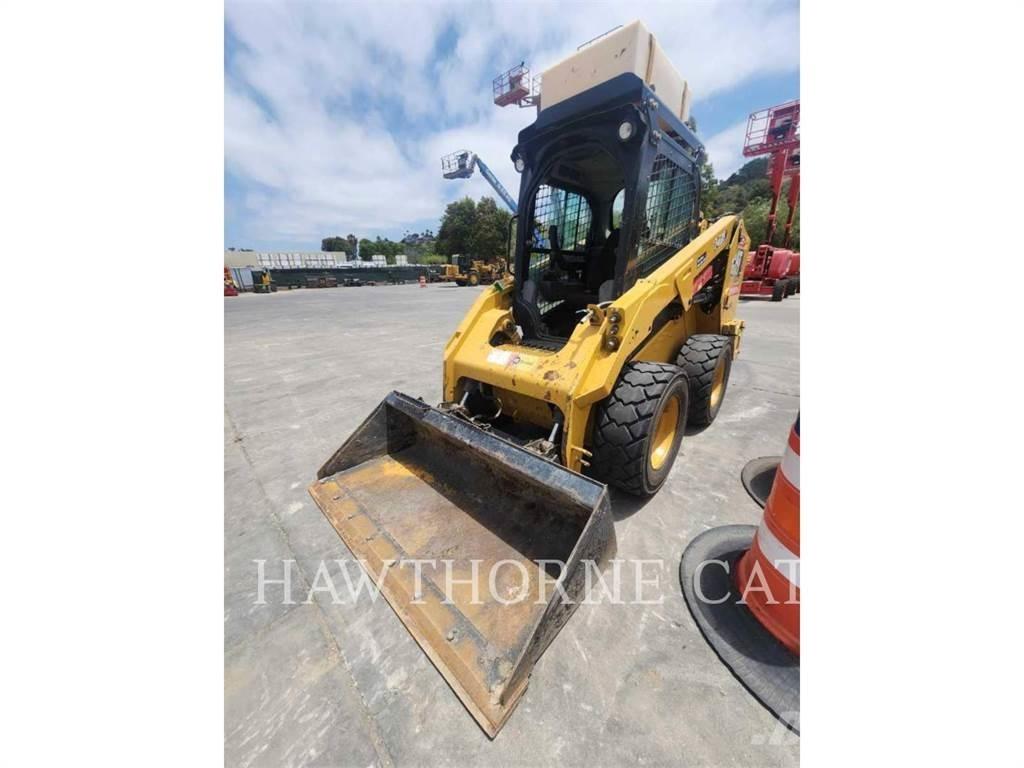 CAT 246D3H2O Kompaktrakodók