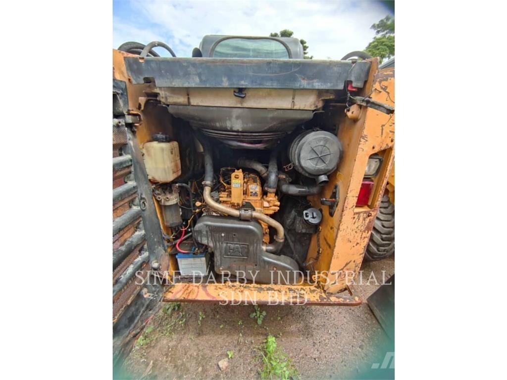 CAT 246DLRC Kompaktrakodók