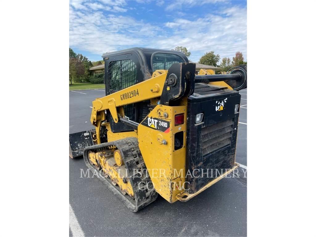 CAT 249D Lánctalpas homlokrakodók