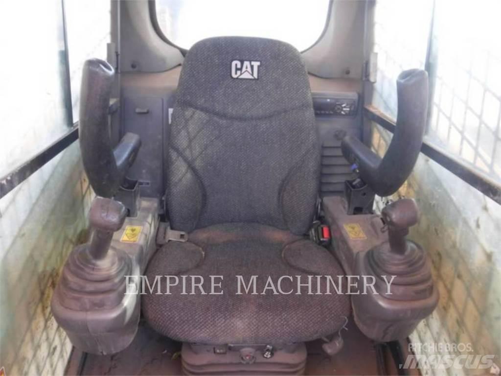 CAT 249D Kompaktrakodók