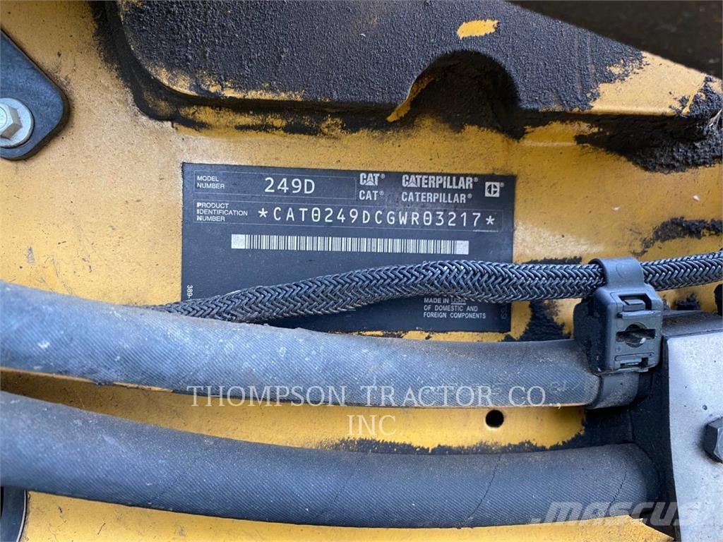 CAT 249D Lánctalpas homlokrakodók