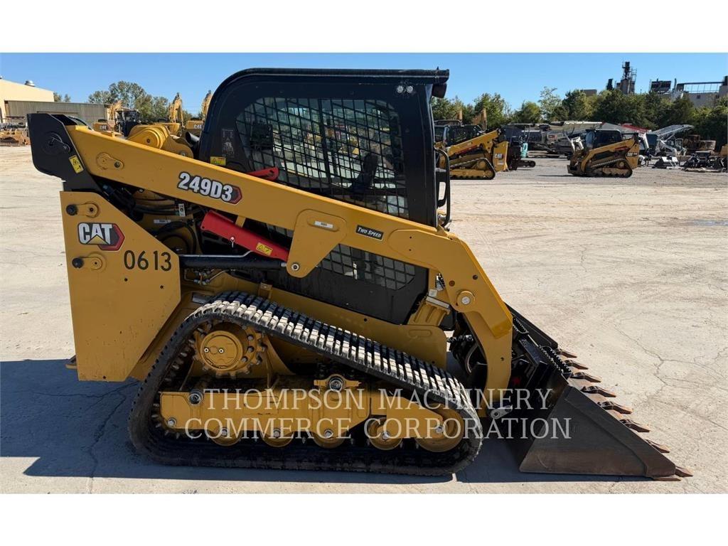 CAT 249D3 Lánctalpas homlokrakodók