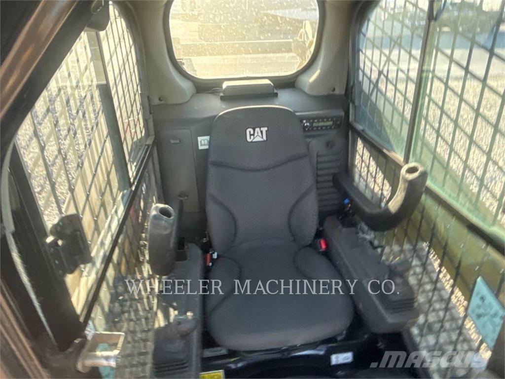 CAT 249D3 C3H2 Lánctalpas homlokrakodók