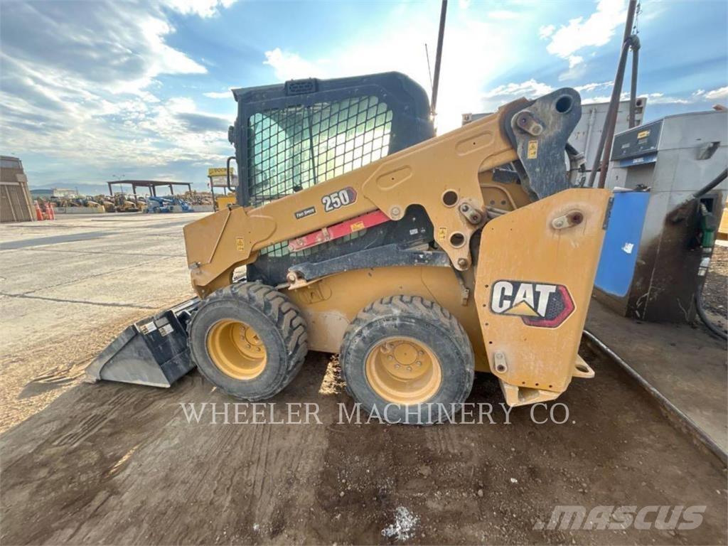 CAT 250 C3H2 Kompaktrakodók