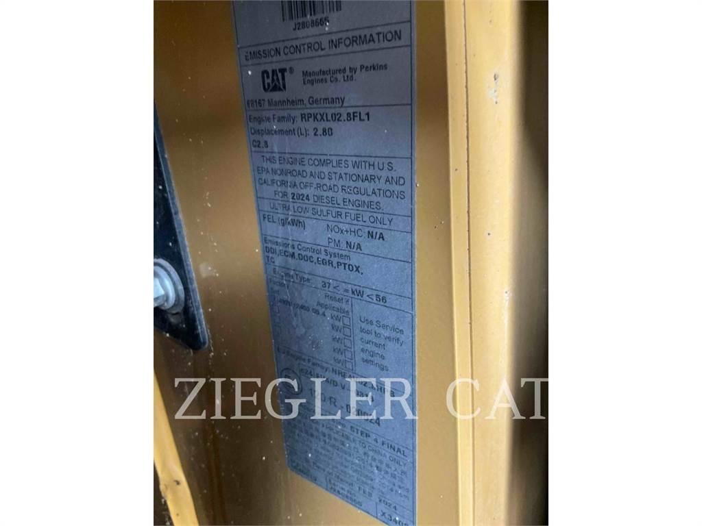 CAT 255 Lánctalpas homlokrakodók