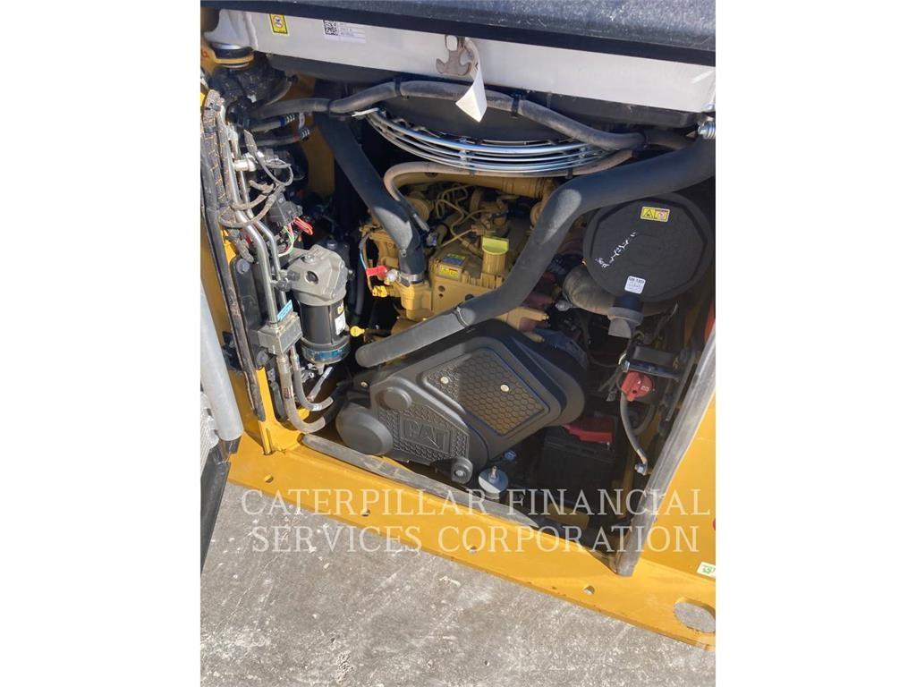 CAT 255-05 Lánctalpas homlokrakodók