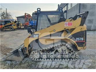 CAT 257B Lánctalpas homlokrakodók