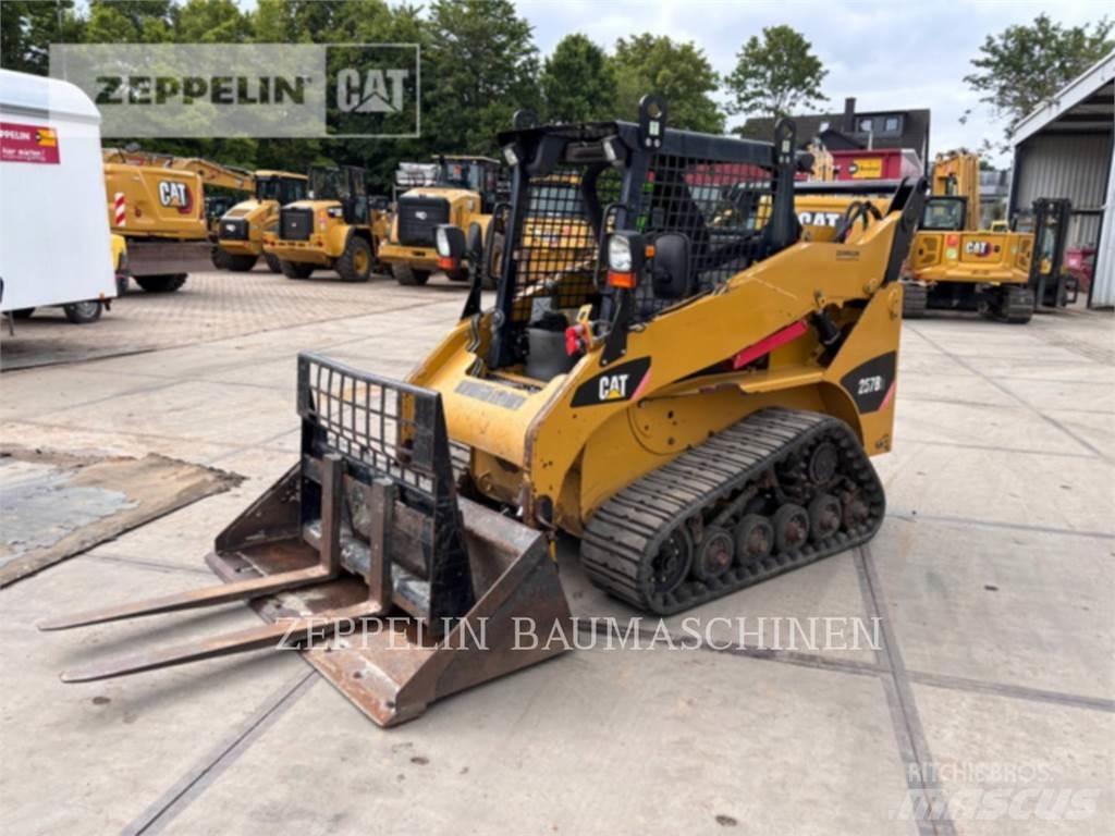 CAT 257B Kompaktrakodók