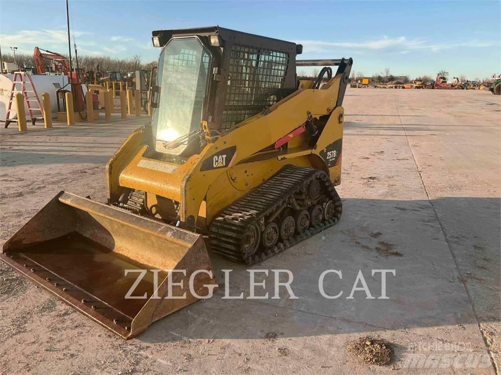 CAT 257B3 Lánctalpas homlokrakodók