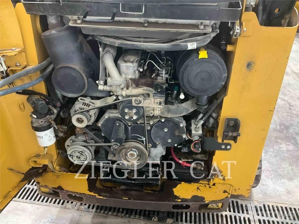 CAT 257B3 Lánctalpas homlokrakodók