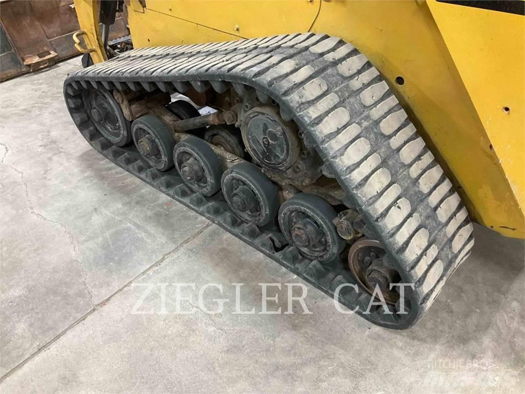 CAT 257D Lánctalpas homlokrakodók
