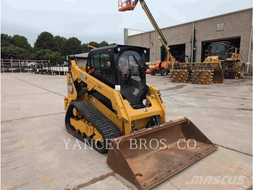 CAT 259 D3 Lánctalpas homlokrakodók