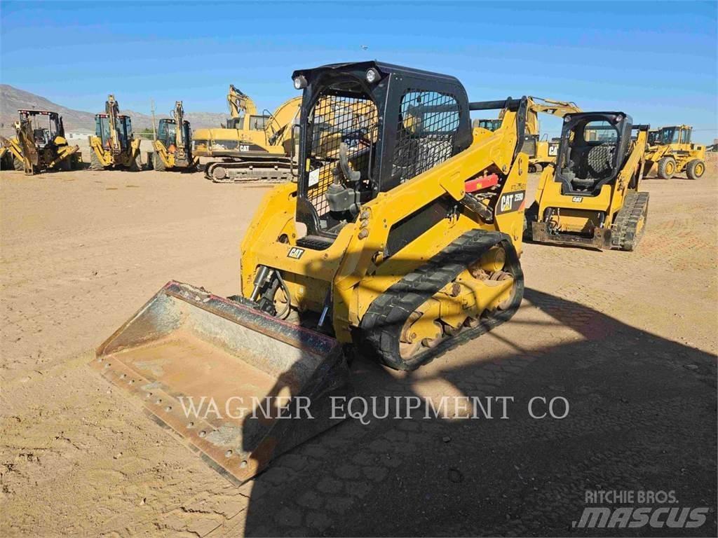 CAT 259D Lánctalpas homlokrakodók