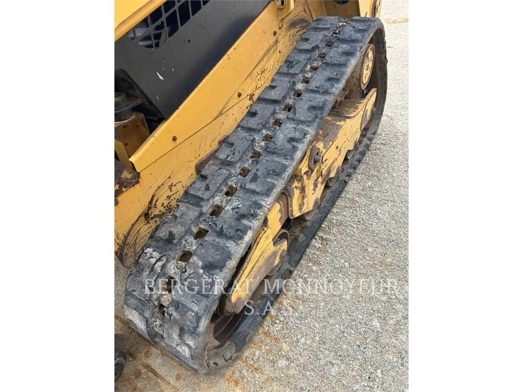 CAT 259D Lánctalpas homlokrakodók