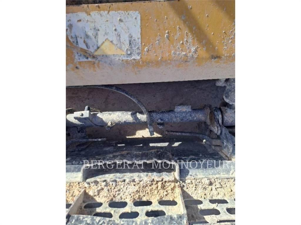 CAT 259D Lánctalpas homlokrakodók