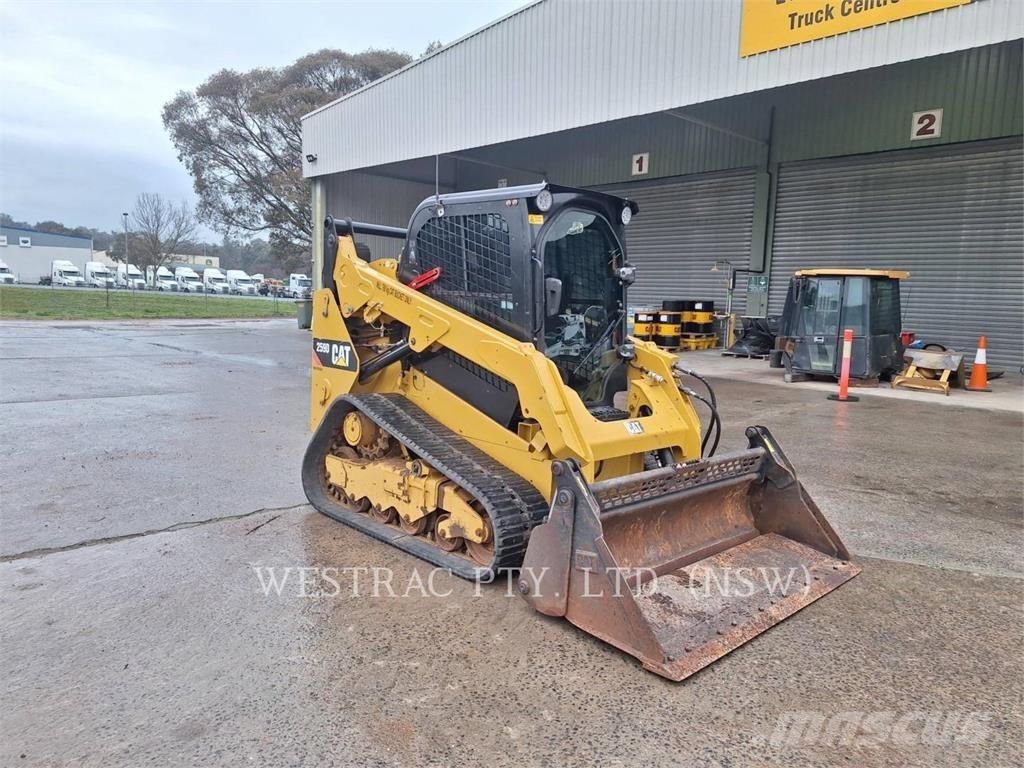 CAT 259D Lánctalpas homlokrakodók