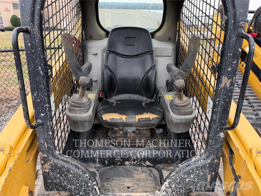 CAT 259D Lánctalpas homlokrakodók