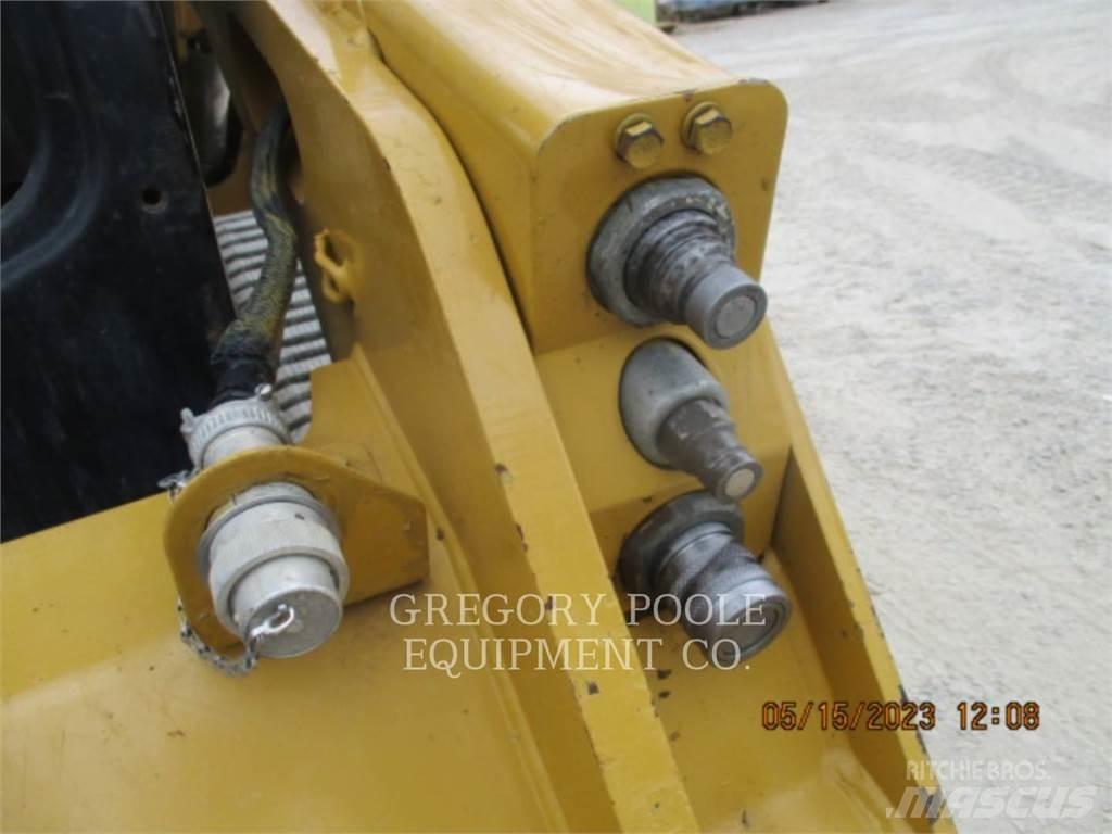 CAT 259D3 Lánctalpas homlokrakodók
