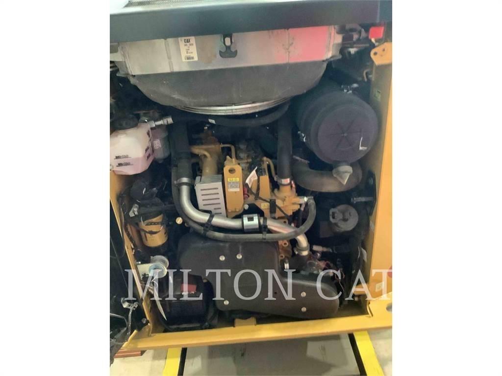CAT 259D3 Lánctalpas homlokrakodók