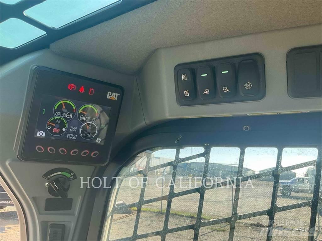 CAT 259D3 Lánctalpas homlokrakodók
