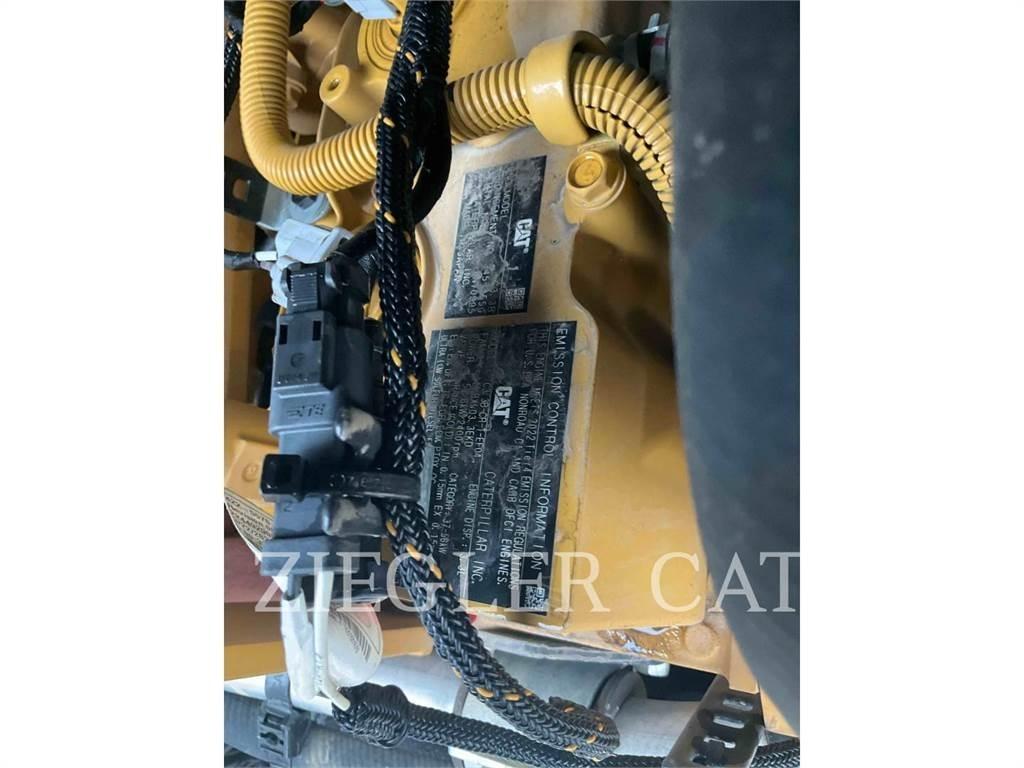 CAT 259D3 Lánctalpas homlokrakodók
