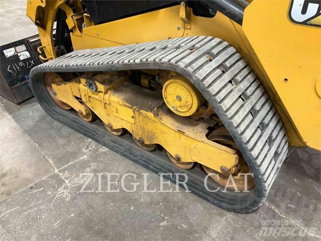 CAT 259D3 Lánctalpas homlokrakodók