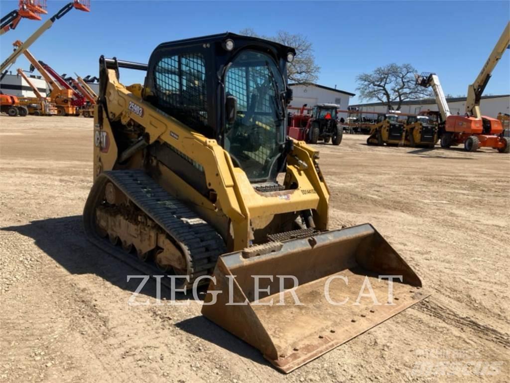CAT 259D3 Lánctalpas homlokrakodók