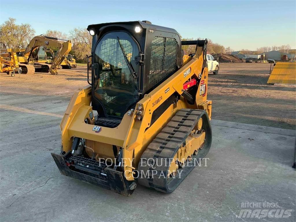 CAT 259D3 Lánctalpas homlokrakodók