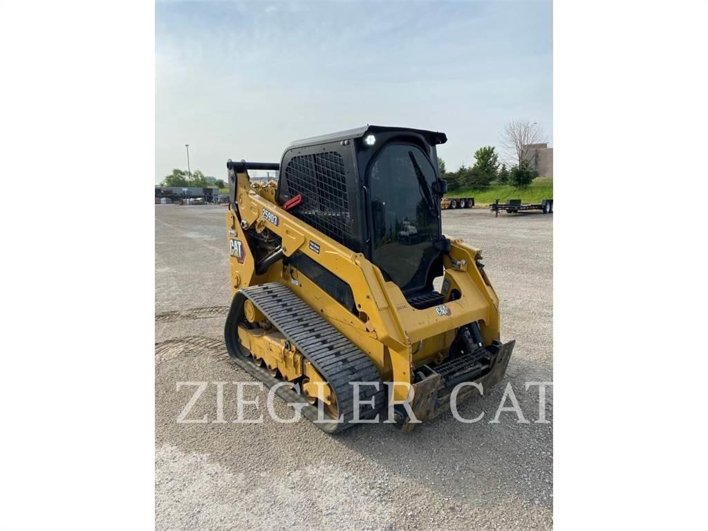 CAT 259D3 Lánctalpas homlokrakodók