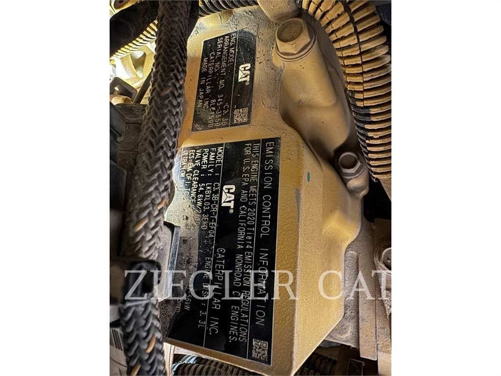 CAT 259D3 Lánctalpas homlokrakodók