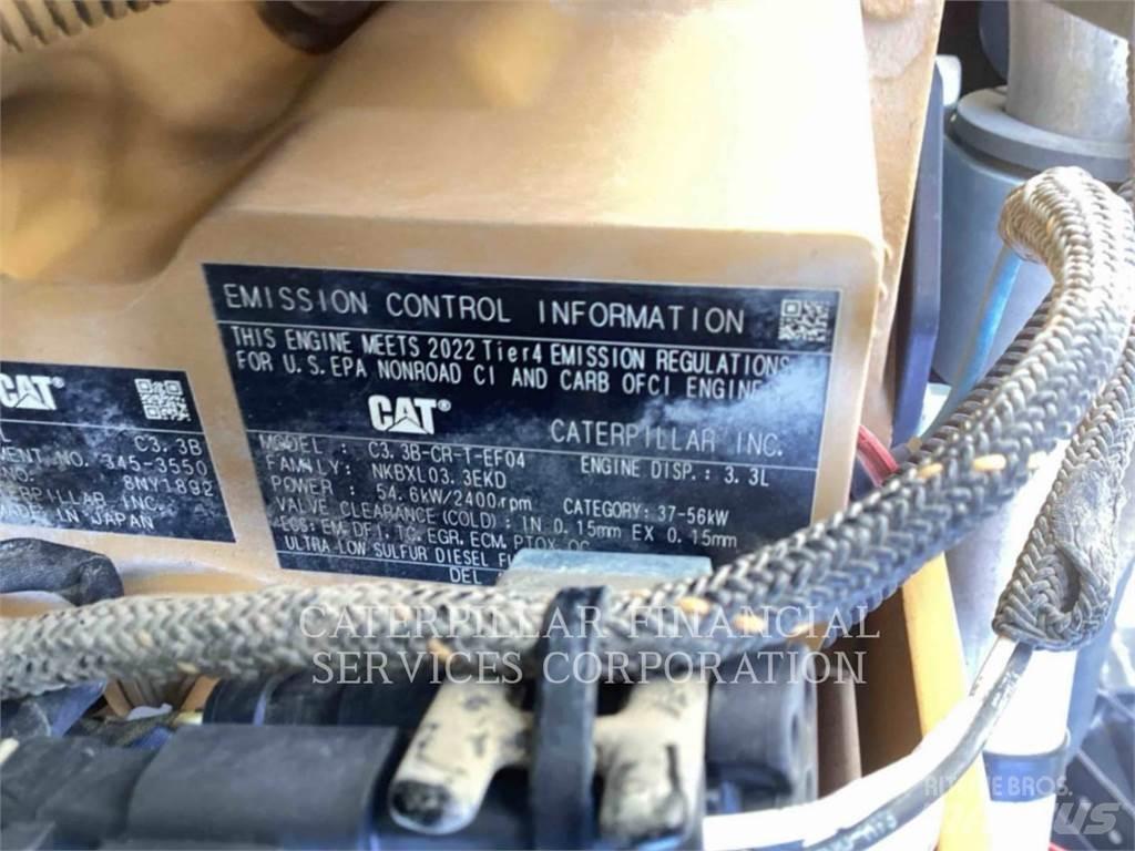 CAT 259D3 Lánctalpas homlokrakodók