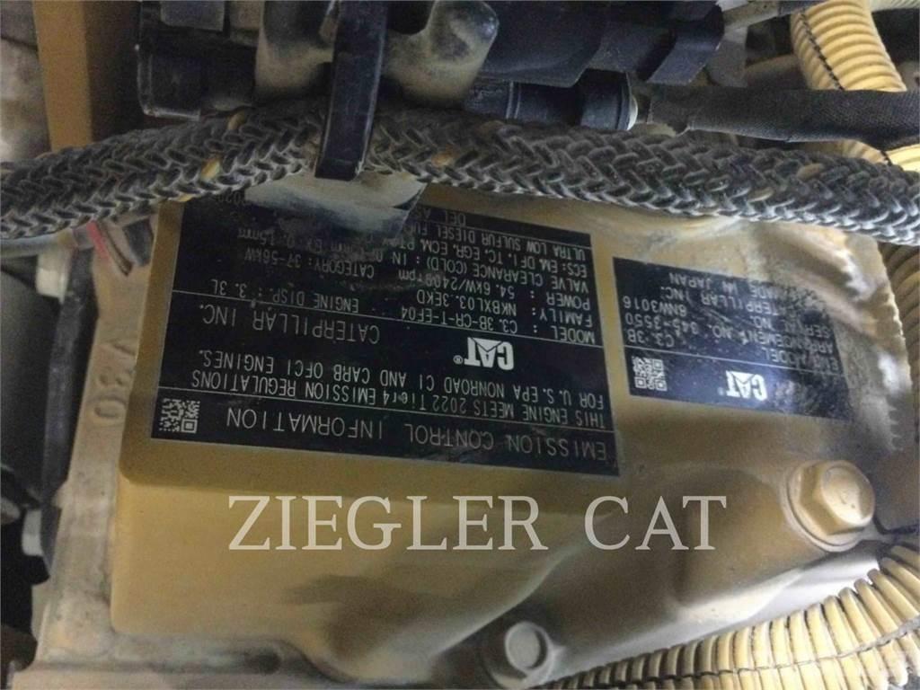 CAT 259D3 Lánctalpas homlokrakodók