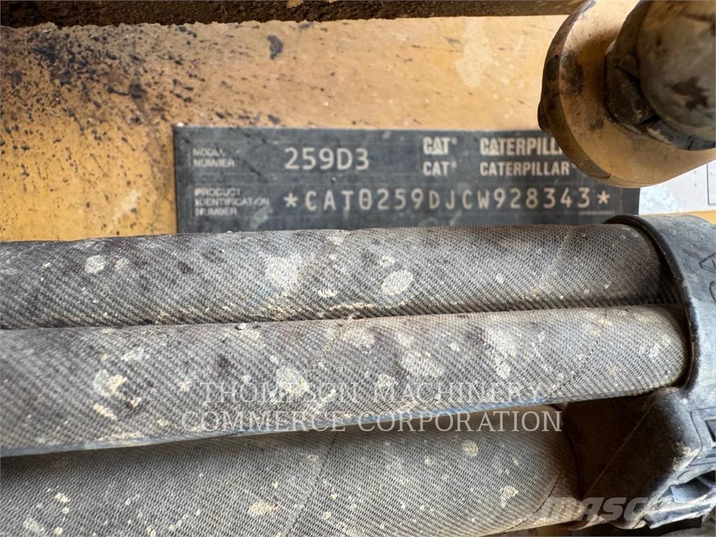 CAT 259D3 Lánctalpas homlokrakodók
