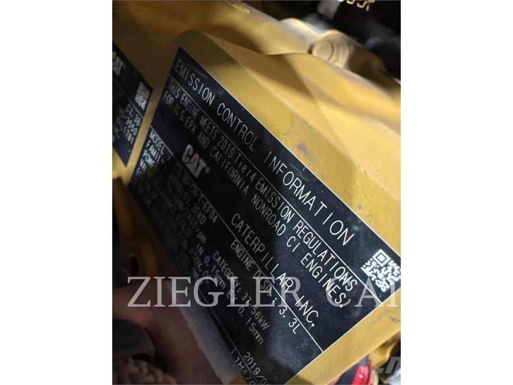 CAT 259D3 Lánctalpas homlokrakodók