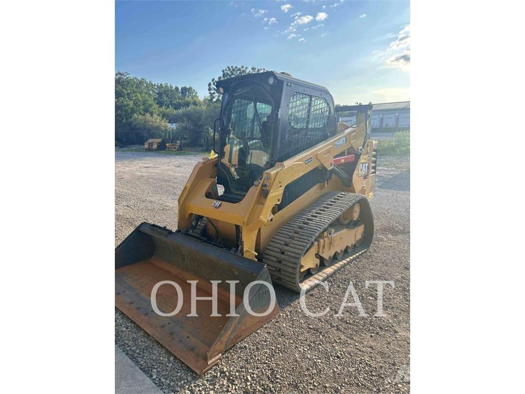 CAT 259D3 Lánctalpas homlokrakodók