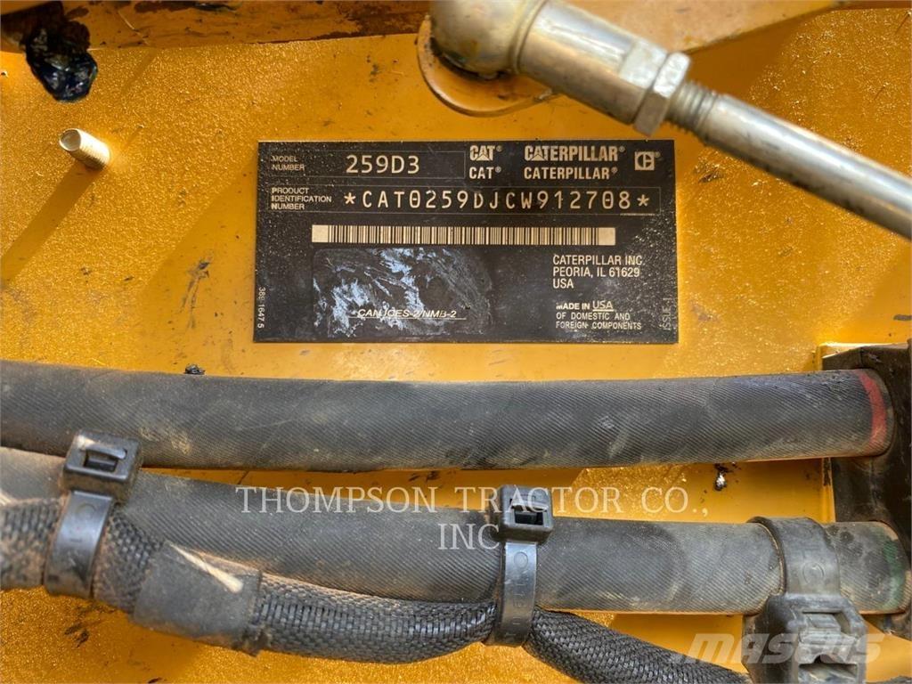 CAT 259D3 Lánctalpas homlokrakodók