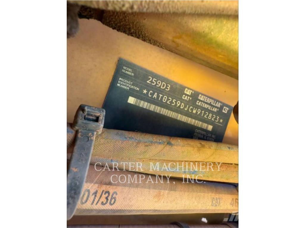CAT 259D3 Lánctalpas homlokrakodók