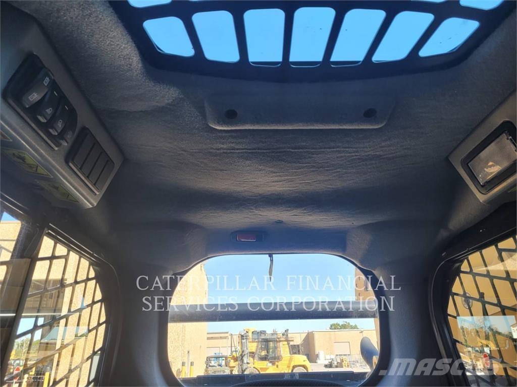 CAT 259D3 Lánctalpas homlokrakodók