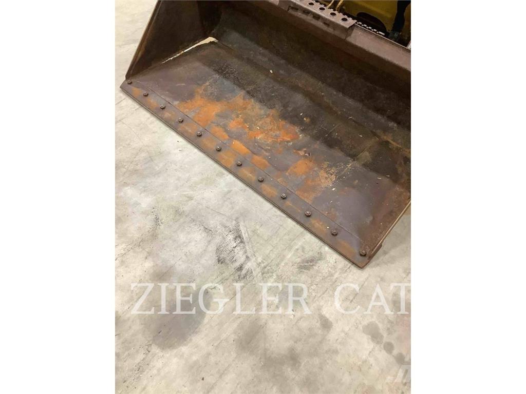 CAT 259D3 Lánctalpas homlokrakodók