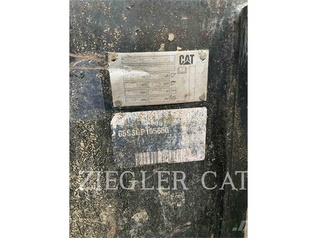 CAT 259D3 Lánctalpas homlokrakodók