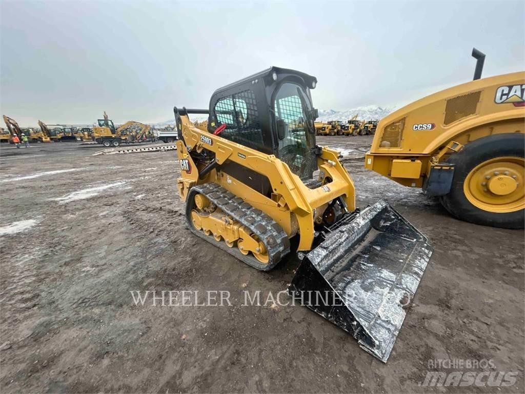 CAT 259D3 C3H2 Lánctalpas homlokrakodók