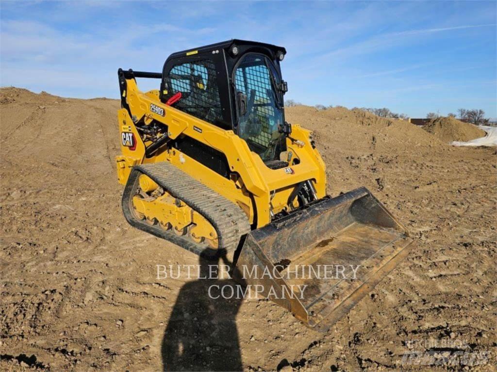 CAT 259D3 C3H2 Lánctalpas homlokrakodók