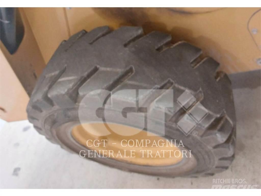 CAT 262D Kompaktrakodók