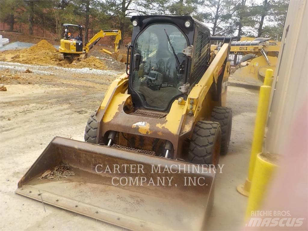 CAT 262D Kompaktrakodók