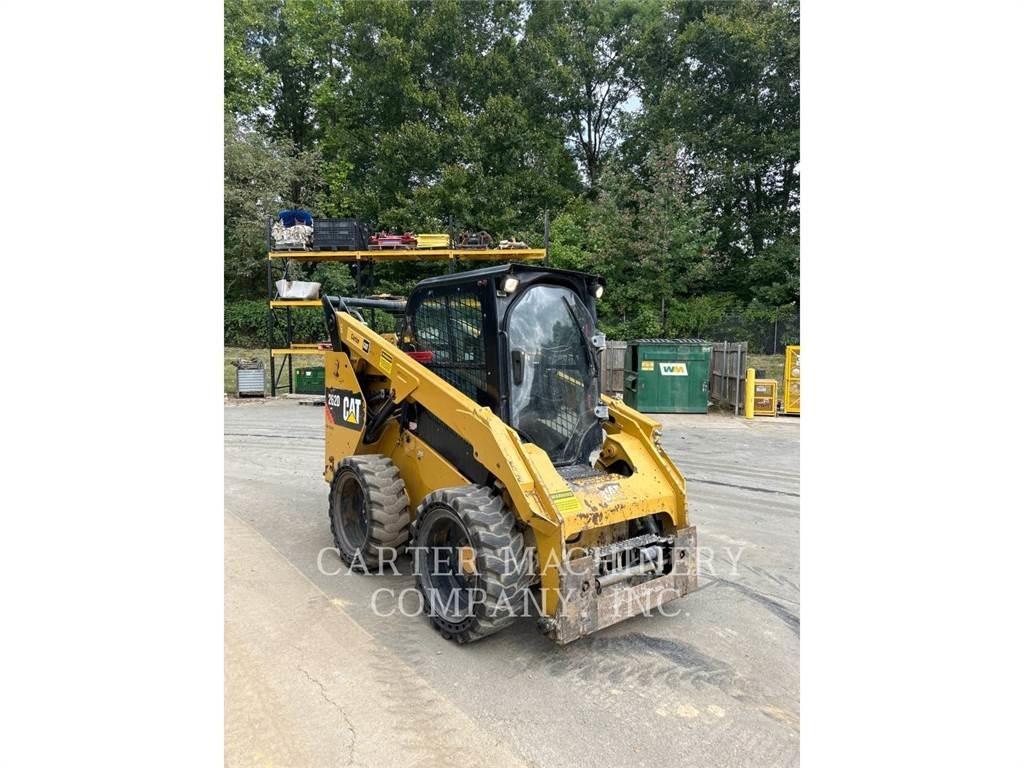 CAT 262D Kompaktrakodók