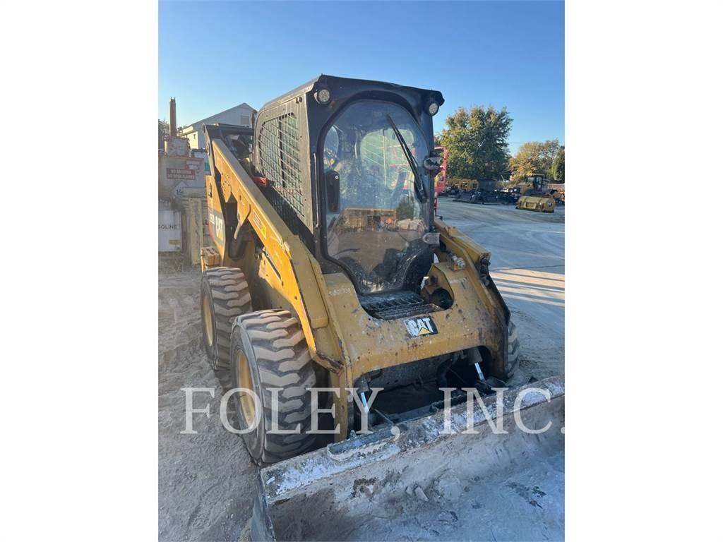 CAT 262D Kompaktrakodók