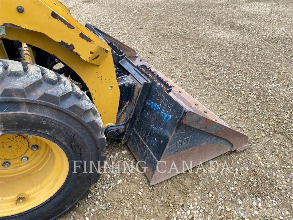CAT 262D Kompaktrakodók