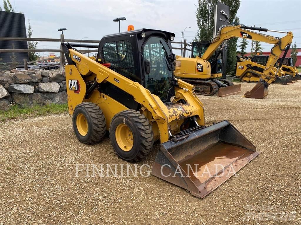 CAT 262D Kompaktrakodók