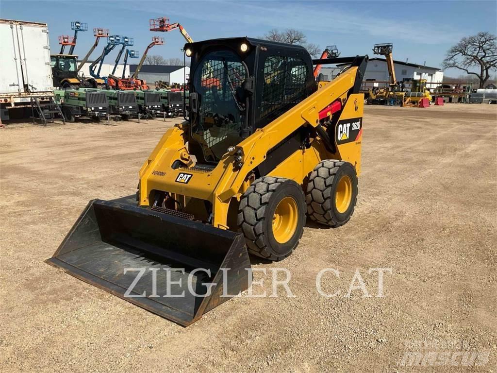 CAT 262D Kompaktrakodók