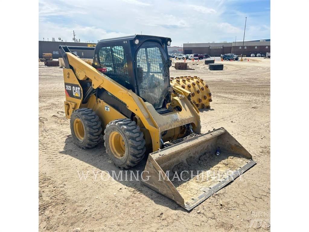 CAT 262D Kompaktrakodók